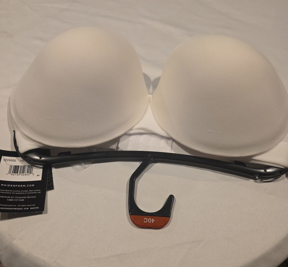 Maidenform White Strapless Molded Push-Up Bra